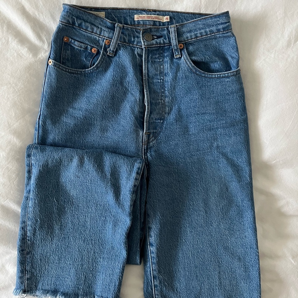 Levi’s ribcage straight ankle jeans